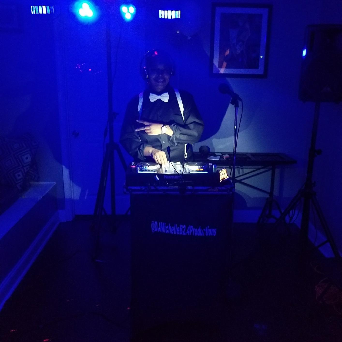 CHAUVET DJ GigBAR 2 4-in-1 DJ Lighting System | Party Lights with LED Derby, Wash Lights, Laser & Strobe Effects | DMX Control, Wireless Footswitch & Tripod Included | Stage, Wedding & Event Lighting customer photo 2