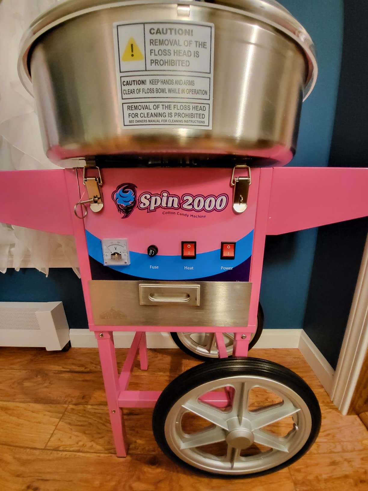 Olde Midway Cotton Candy Machine Cart, SPIN-2000 Electric Candy Floss Maker, Commercial-Grade customer photo 1