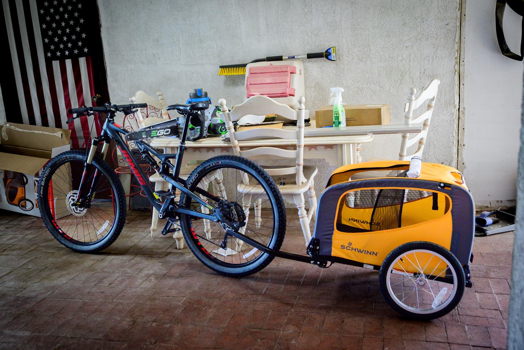 Schwinn 13-SC315 Rascal Bike Pet Trailer, For Small and Large Dogs, Lightweight, Tow with Bicycle, Up to 50 lbs. Small, Orange/Grey customer photo 2