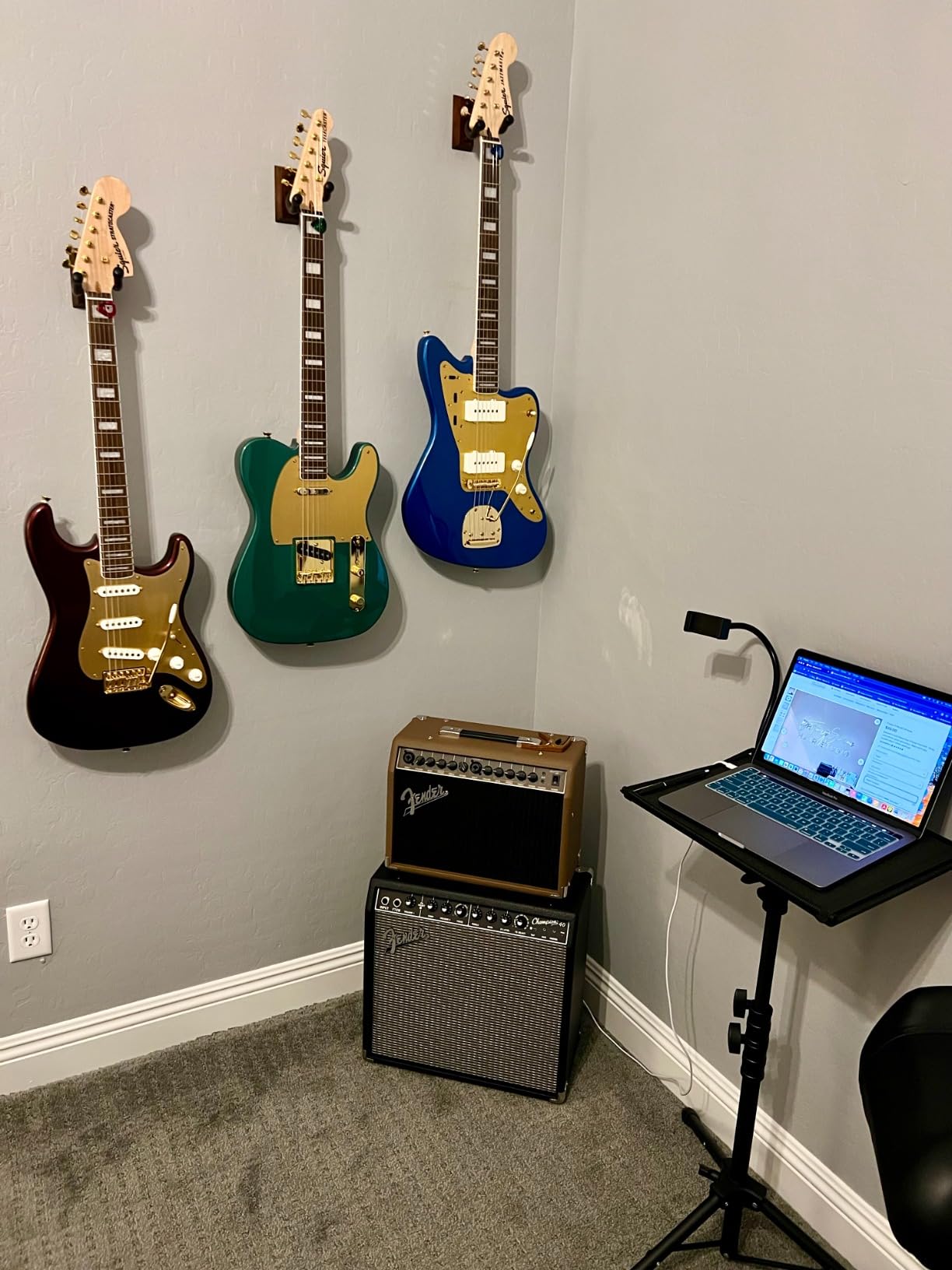 Fender Acoustasonic 40-Watt Acoustic Guitar Amplifier, Portable Amp Combo customer photo 2