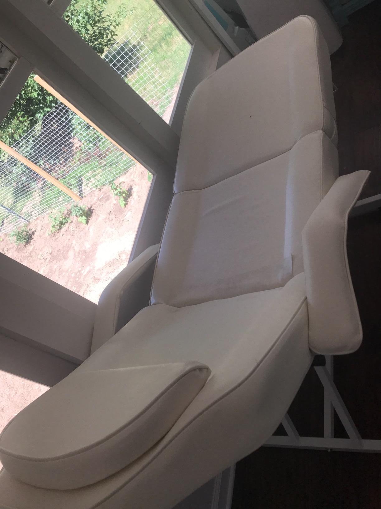 BarberPub Adjustable Tattoo Chair Esthetician Facial Bed 72 in 0015 White customer photo 1