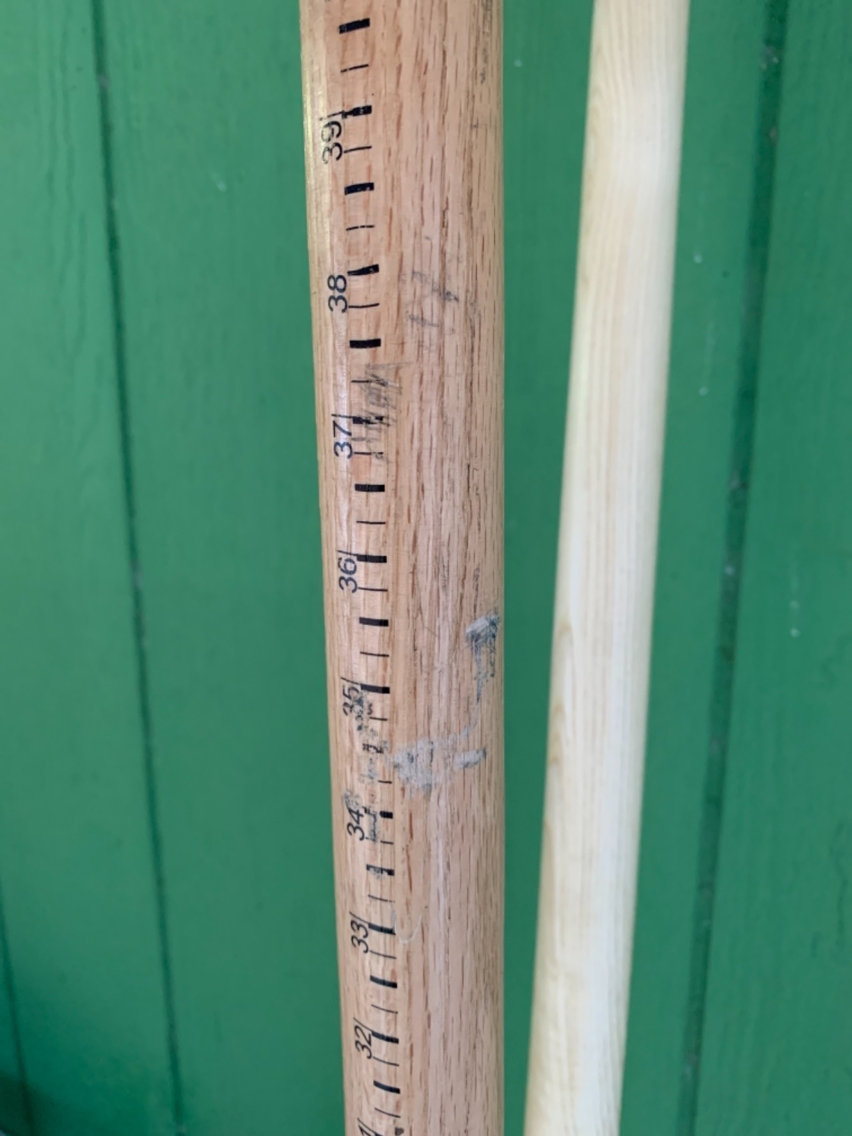 True Temper 2717900 48 in. Hardwood Handle Post Hole Digger with Ruler and Cushion Grips, 40 Inch customer photo 2