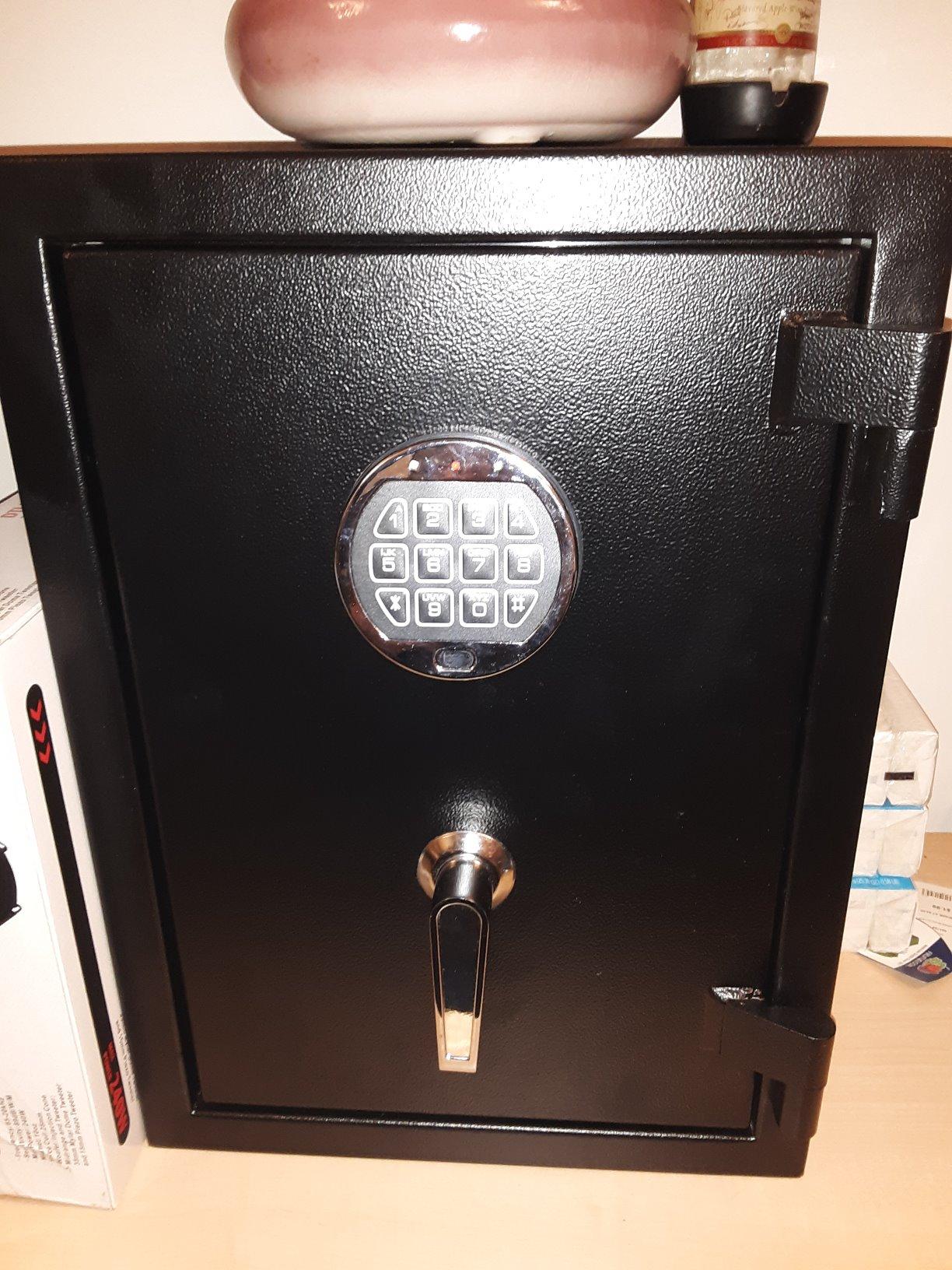 Amazon Basics Fire Resistant Security Safe with Programmable Electronic Keypad for Documents and Valuables, 0.83 Cubic Feet, 14.17