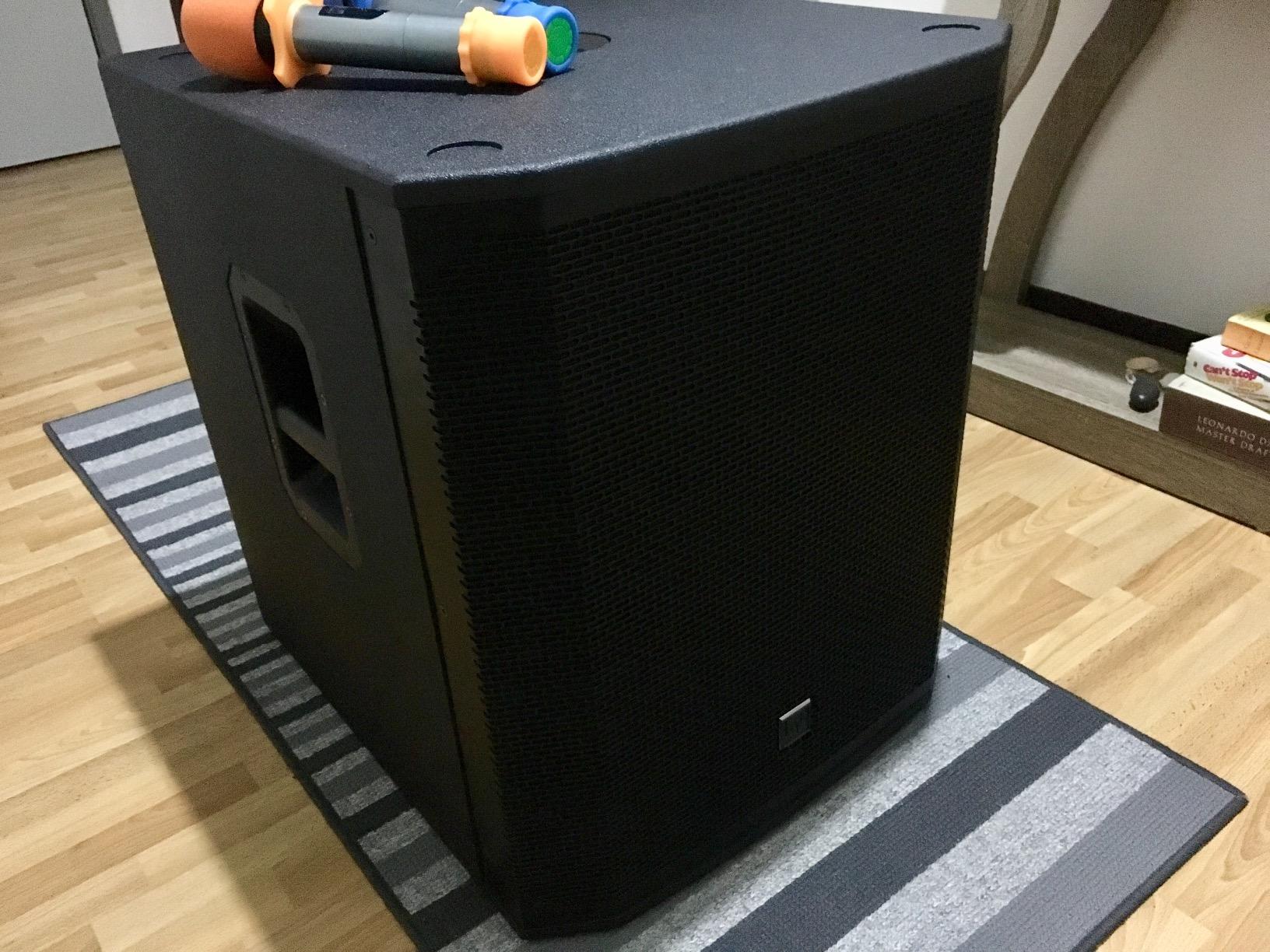 Electro-Voice ELX200-18SP 18