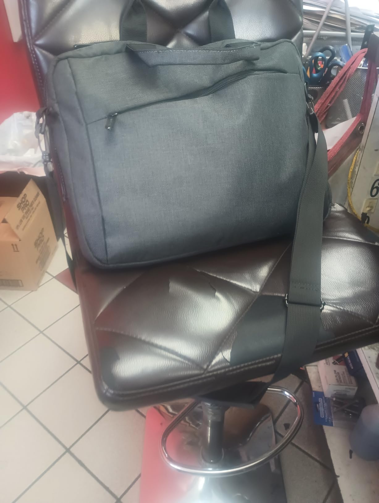 Lenovo Laptop Bag T210, Messenger Shoulder Bag for Laptop or Tablet, Sleek, Durable & Water-Repellent Fabric customer photo 2