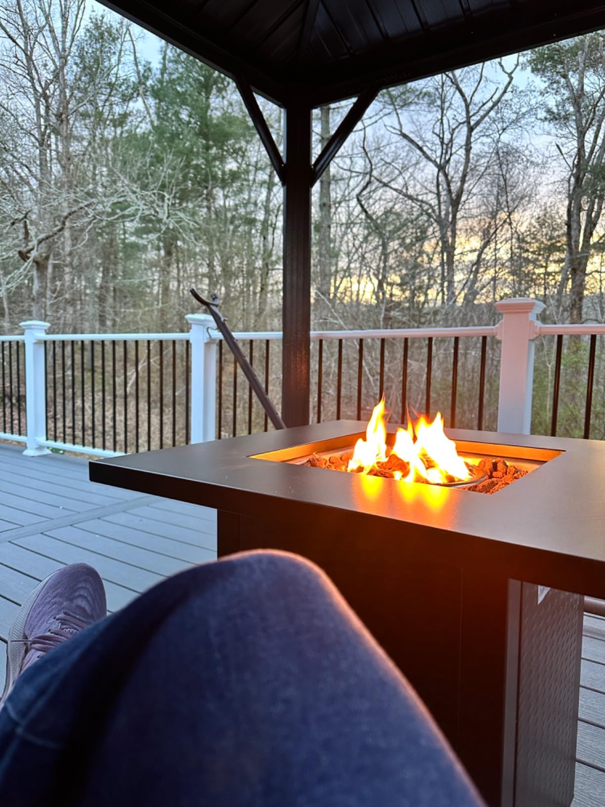 LEGACY HEATING 28in Gas Fire Pit Table, Outdoor Firepit, Black customer photo 1