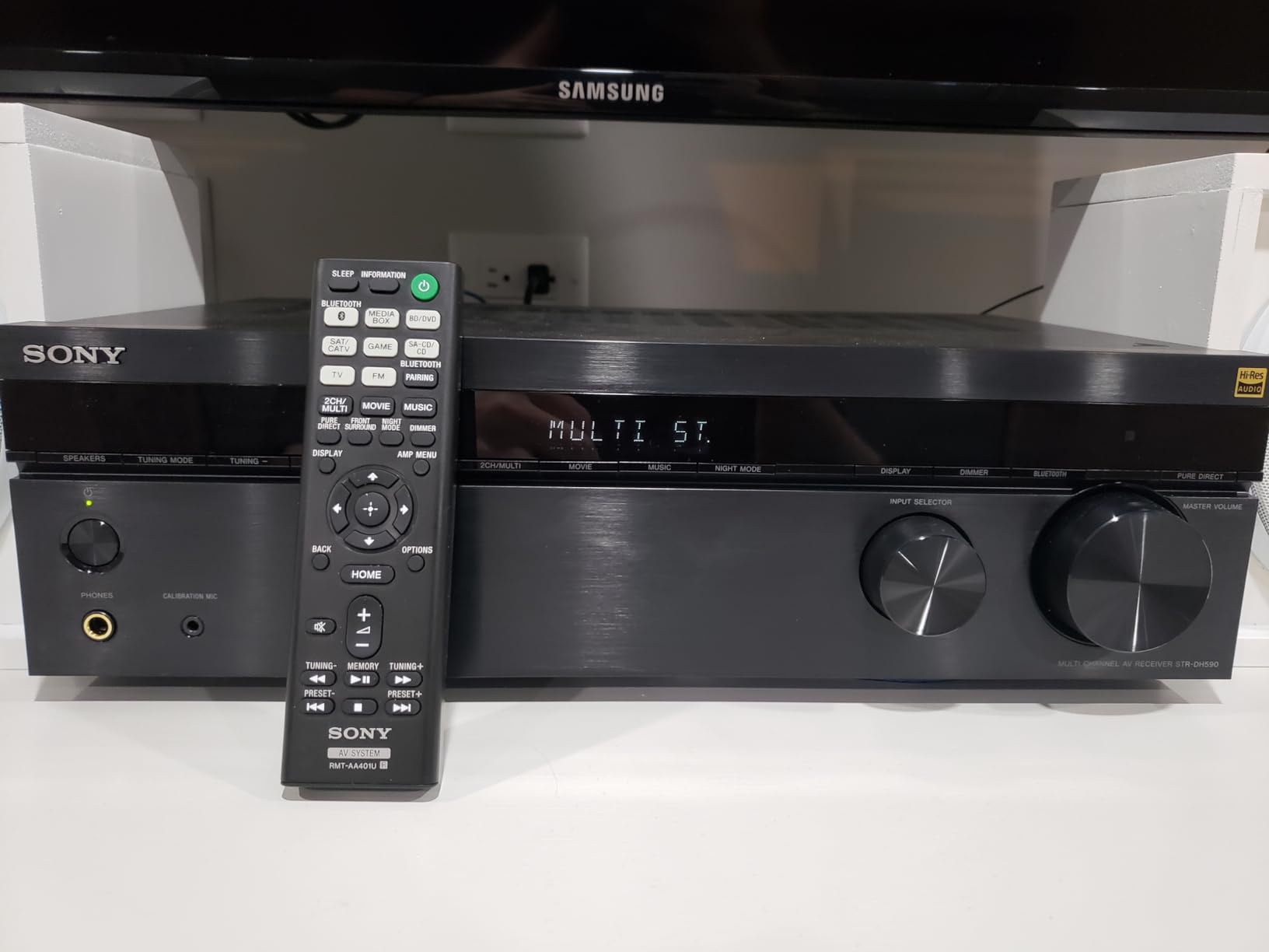 Sony STRDH590 5.2 Channel Surround Sound Home Theater Receiver: 4K HDR AV Receiver with Bluetooth customer photo 1