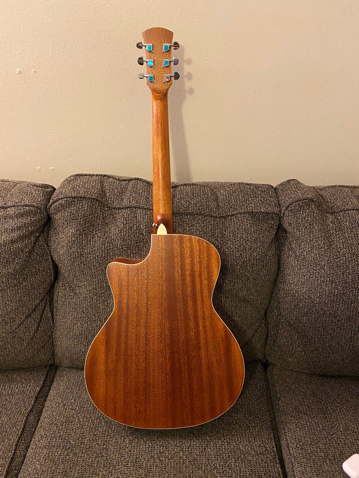 Orangewood Rey Cutaway Style Acoustic Guitar with Mahogany Top customer photo 1