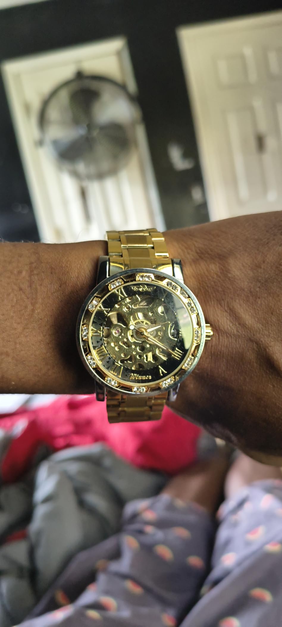 Winner Retro Manual Mechanical Skeleton Watch with Diamond and Carving Flower Craft Men Skeleton Wrist Watch Mechanical Classic Roman Number customer photo 1