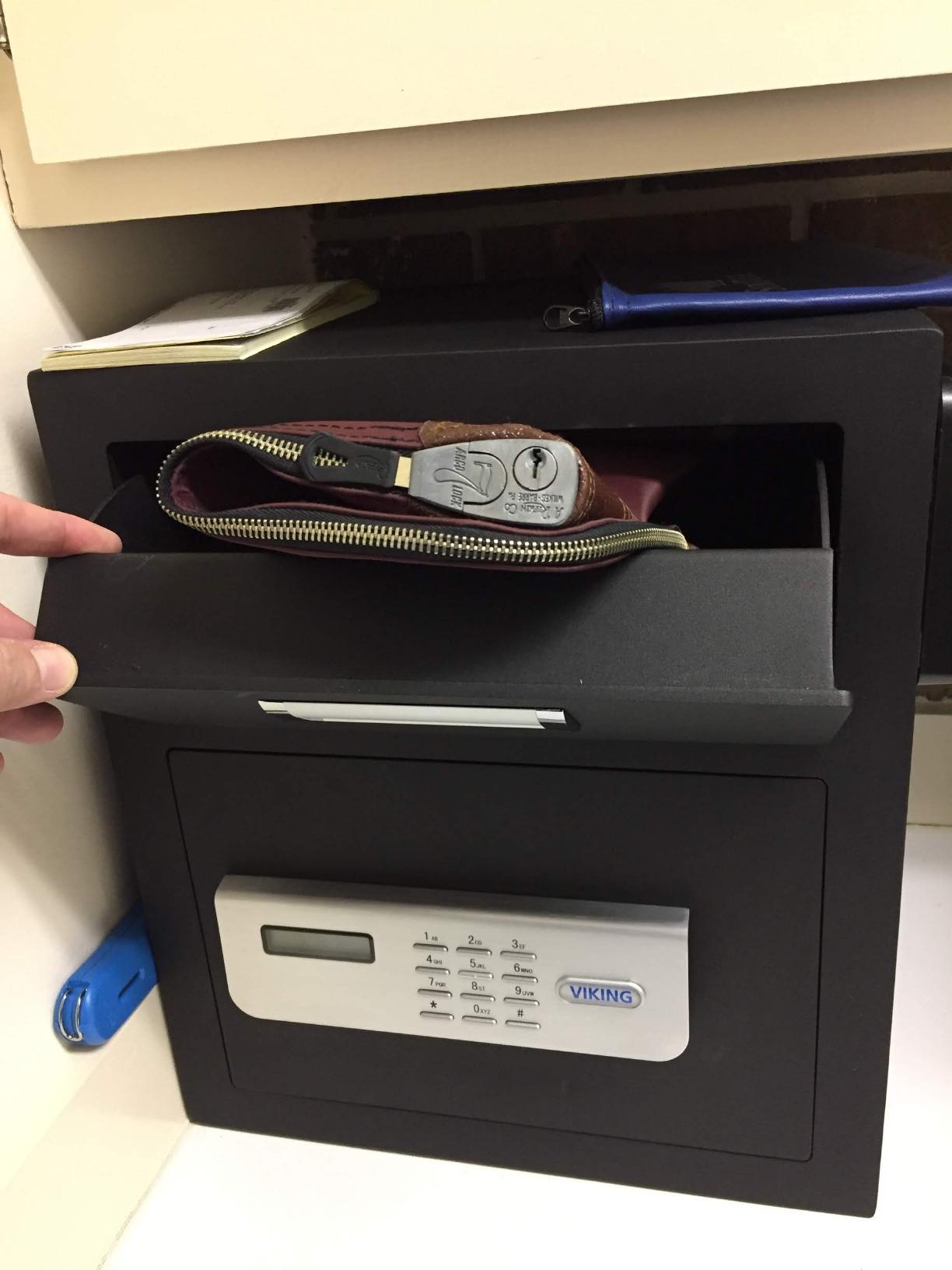 Viking Security Safe VS-48DS Large Depository Safe with Drop Slot customer photo 2