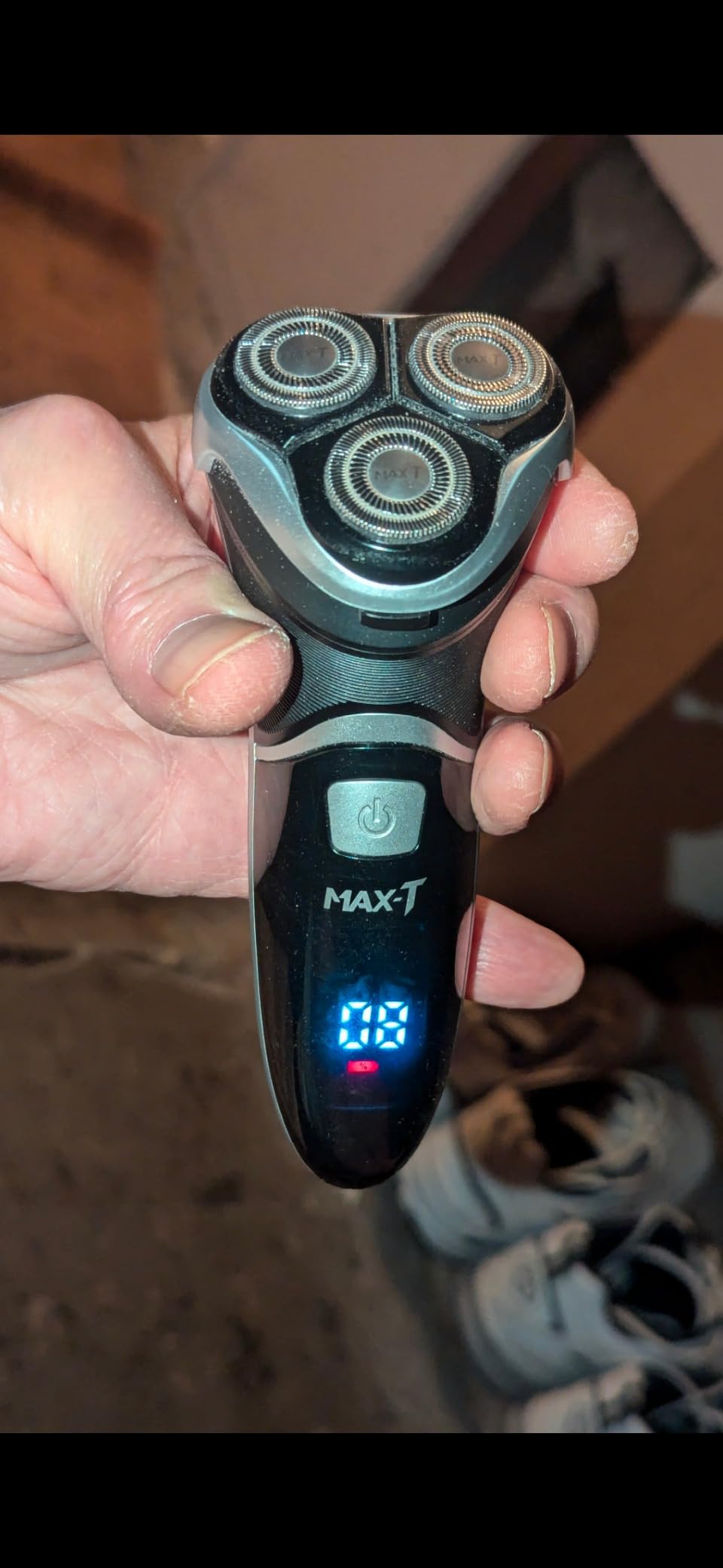 Men's Electric Shaver - MAX-T Corded and Cordless Rechargeable 3D Rotary Shaver Razor for Men with Pop-up Sideburn Trimmer Wet and Dry, IPX7 Waterproof, Plug & Play customer photo 1