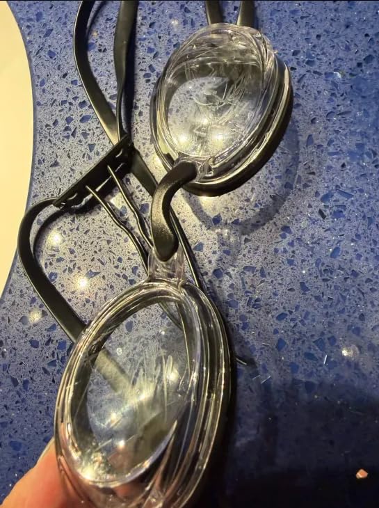 Speedo Unisex-Adult Swim Goggles Optical Vanquisher 2.0 customer photo 1