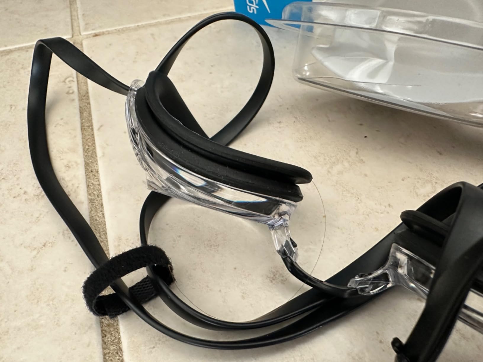 Speedo Unisex-Adult Swim Goggles Optical Vanquisher 2.0 customer photo 2