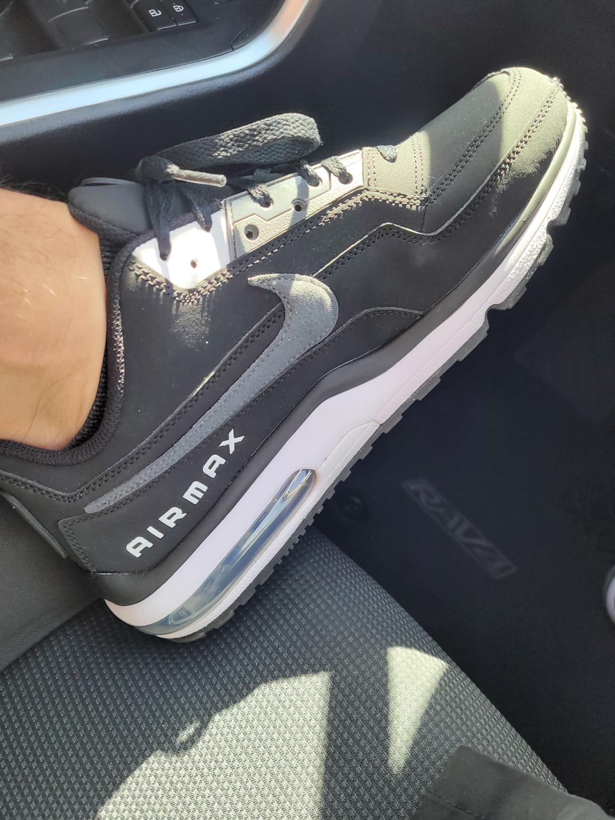 Nike Men's Air Max LTD 3 Shoes customer photo 2