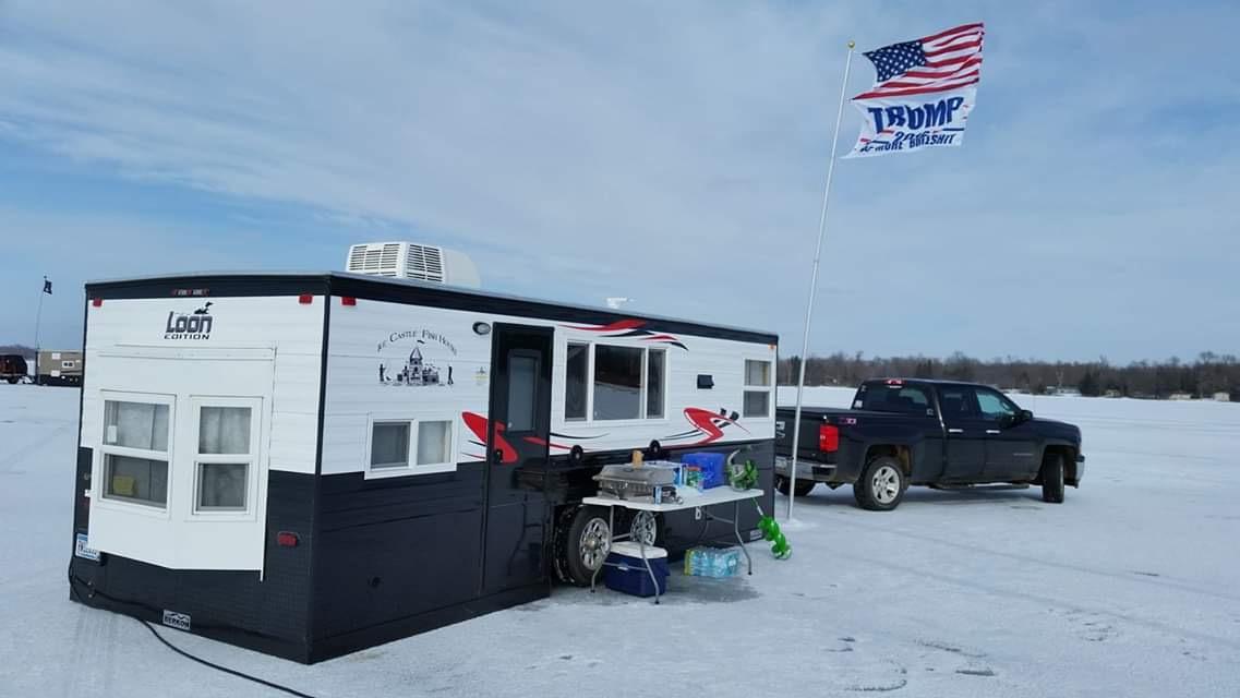 Yeshom 25ft Telescopic Aluminum Flag Pole Fly 2 Flags 3'x5' US Flag Ball customer photo 1