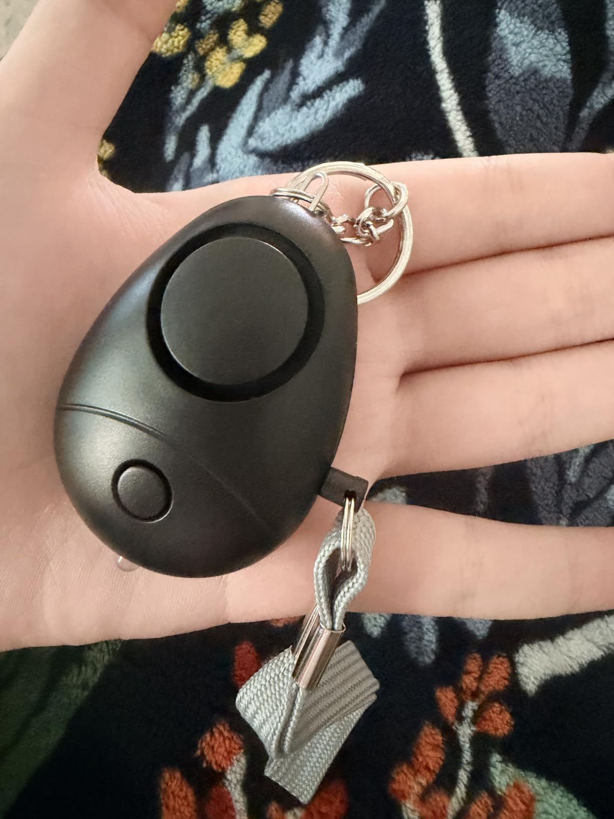 KOSIN Personal Safety Alarm, 6 Pack 140DB Personal Security Alarm Keychain customer photo 2