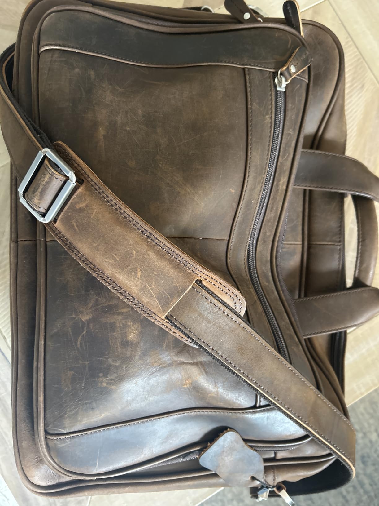Augus Leather Briefcase for Men 16