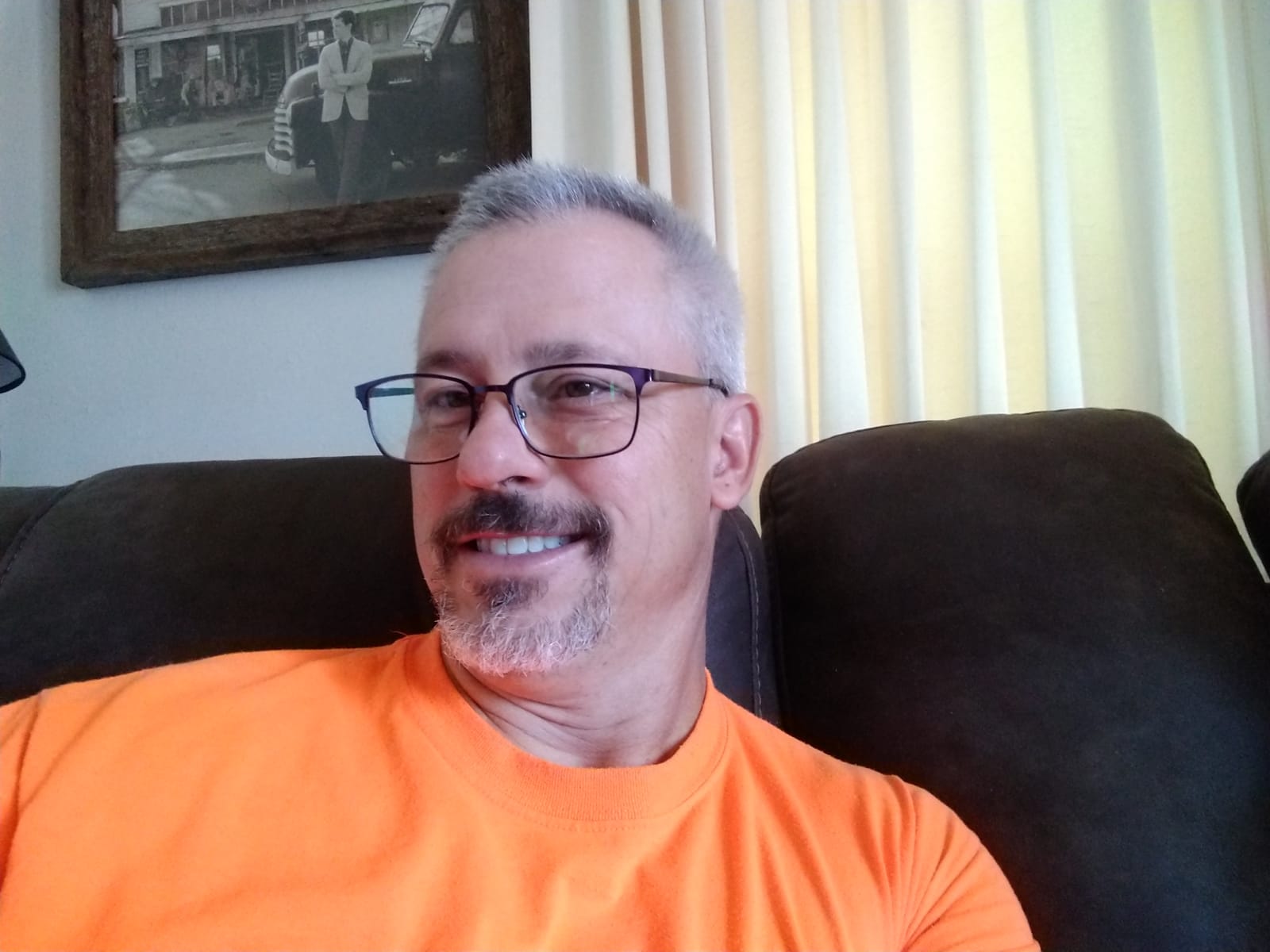 Foster Grant Men's Braydon Multifocus Reading Glasses customer photo 2