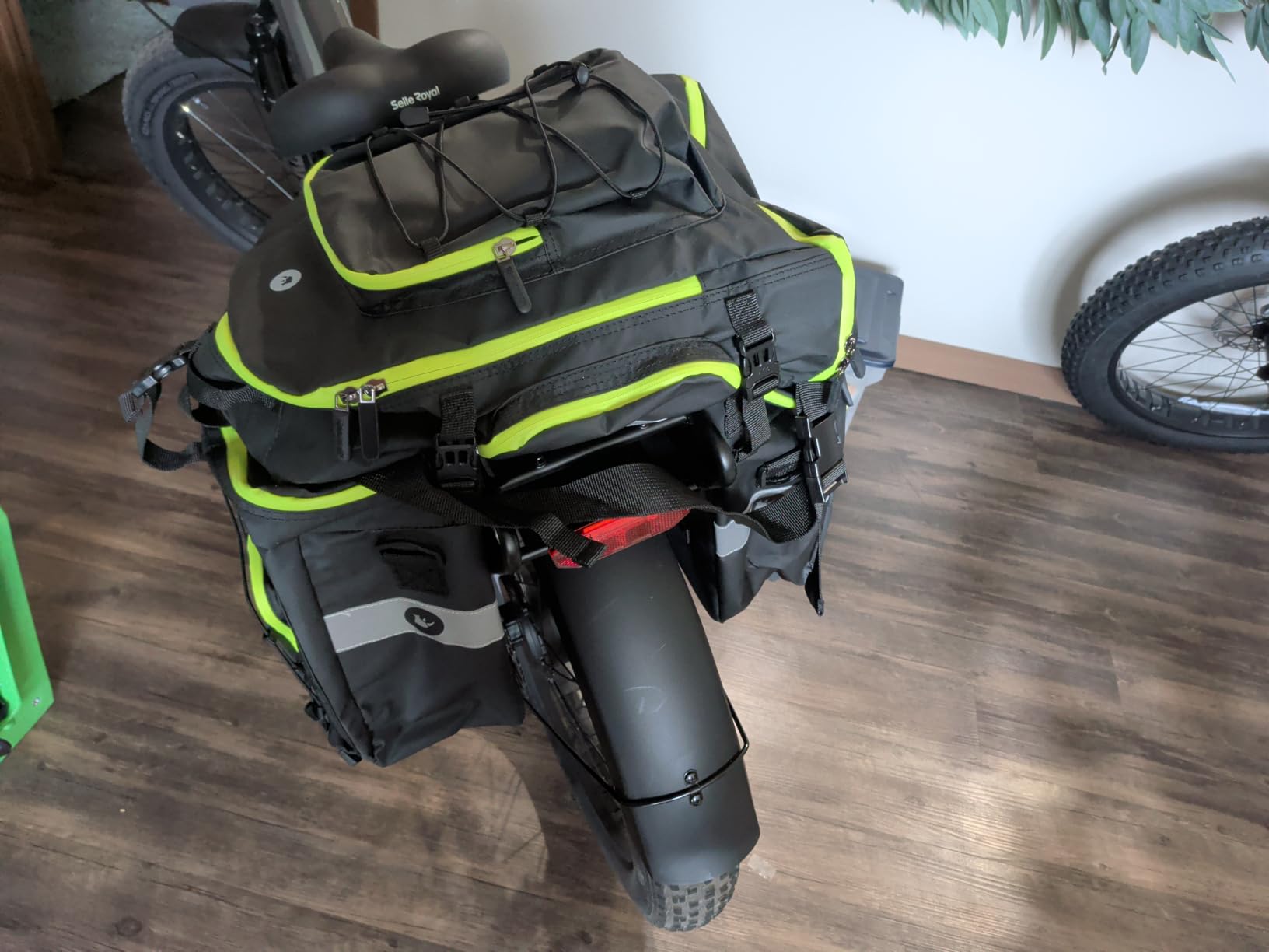 Rhinowalk Bike Pannier Bag Set for Bicycle Cargo Rack Saddle Bag Shoulder Bag Laptop Pannier Rack Bicycle Bag Professional Cycling Accessories 3 in 1 customer photo 2