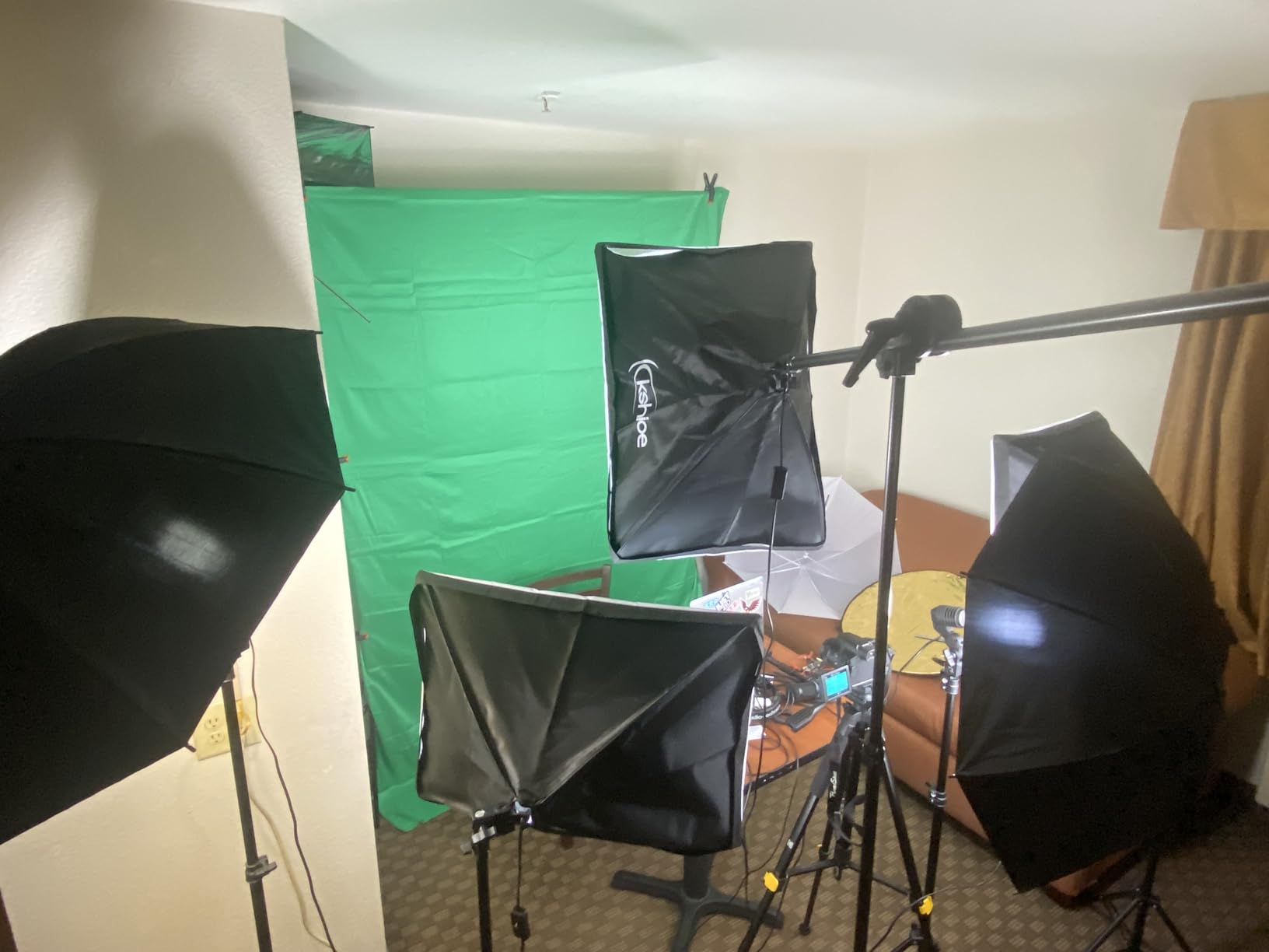 Photography Lighting Kit, Light Box Photography with Backdrap Stand, Photo Backdrops for Photo Studio Product, Portrait and Video Shooting customer photo 1