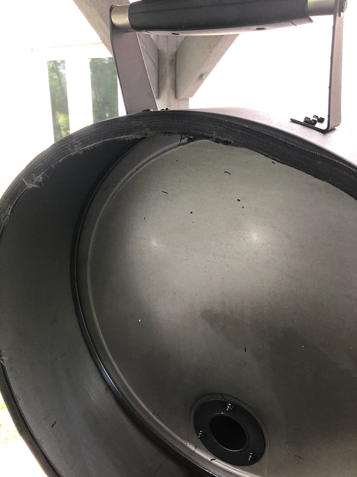 Oklahoma Joe's Bronco Pro 21.5 in. Heavy Duty Charcoal Drum Smoker and Grill with 366 sq. in. Cooking Area in Black customer photo 2
