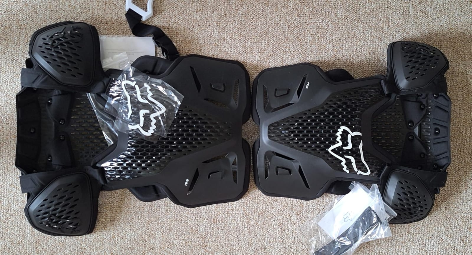 Fox Racing R3 Motocross Dirt Bike Chest Guard customer photo 1