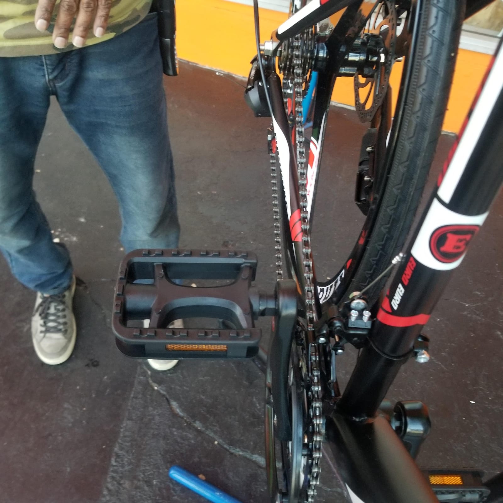 EUROBIKE Road Bike TSM XC550 Bike 21 Speed Dual Disc Brake 54CM 3-Spoke Wheels Bicycle…… customer photo 1