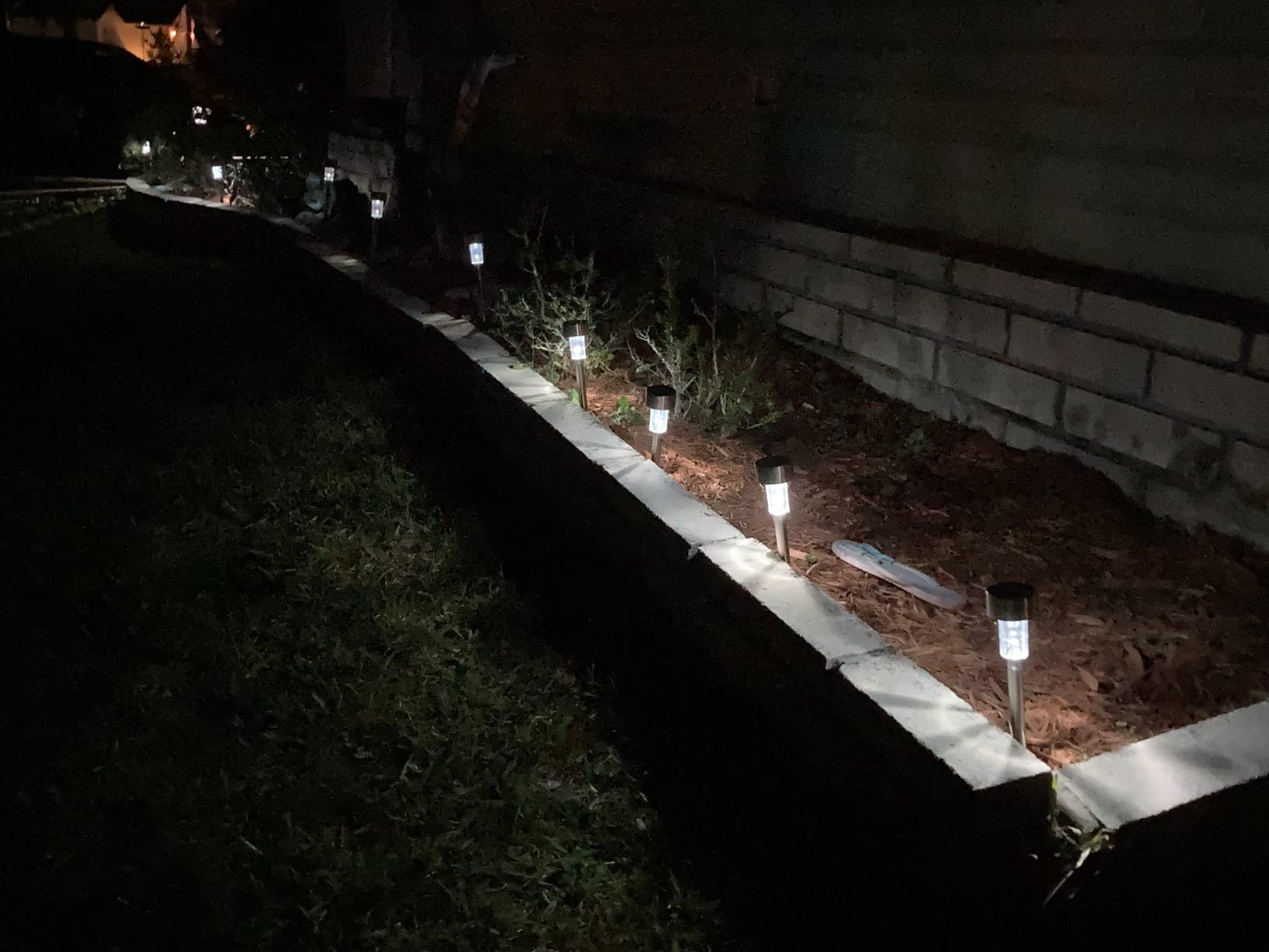 GIGALUMI 16 Pack Solar Lights Outdoor Waterproof, Stainless Steel customer photo 1