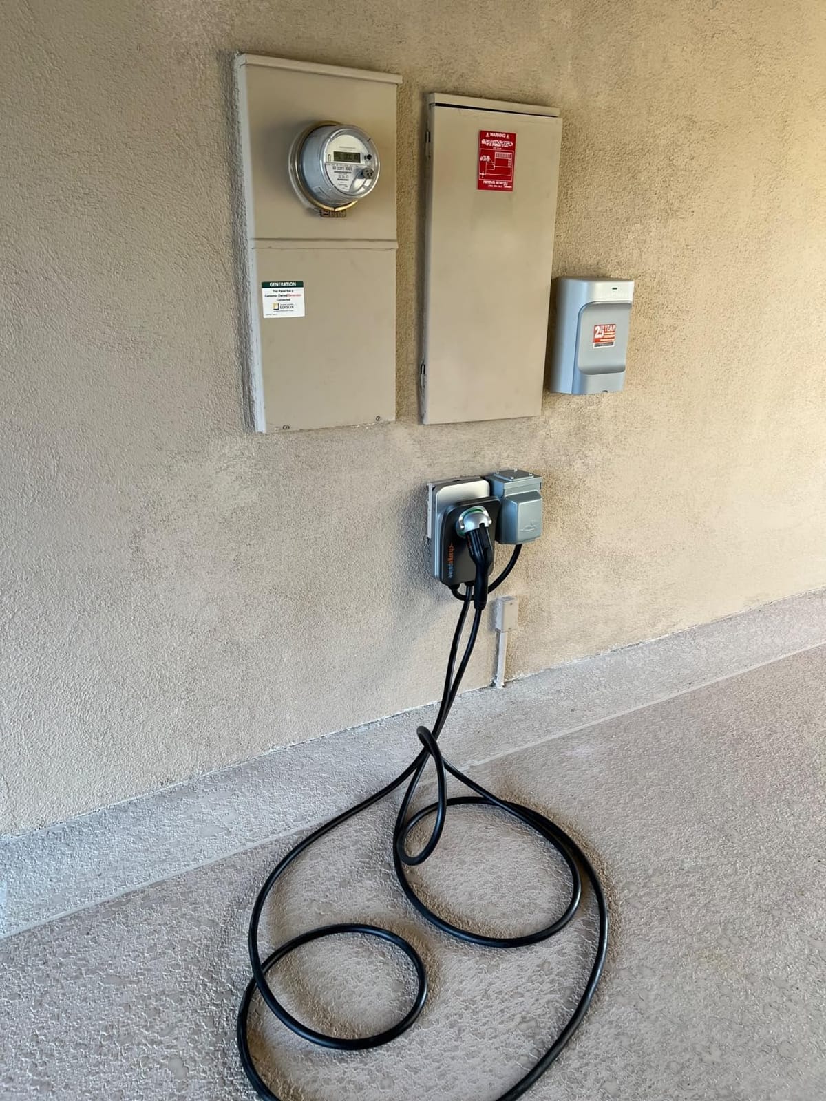ChargePoint HomeFlex Level 2 EV Charger J1772 - NEMA 14-50 Plug customer photo 2