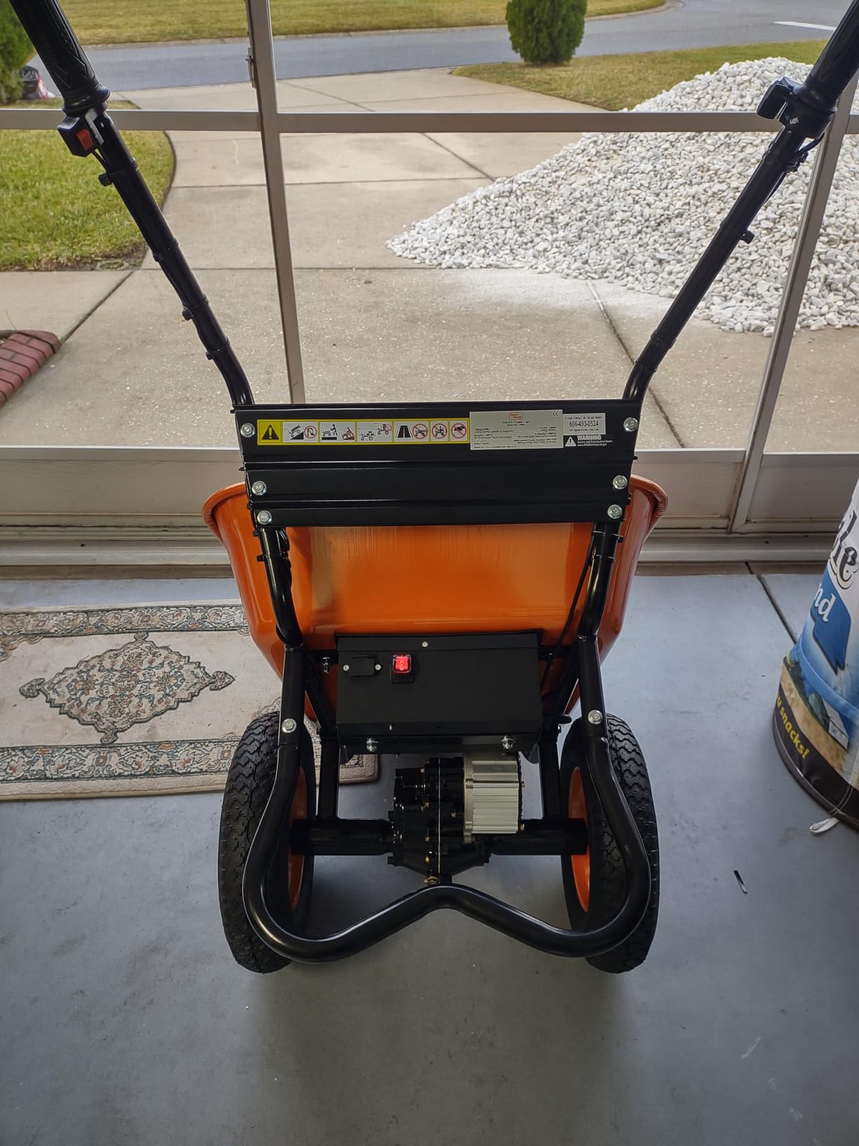 SuperHandy Electric Wheelbarrow Utility Cart, 24V, 330 lb, Power Wagon customer photo 1