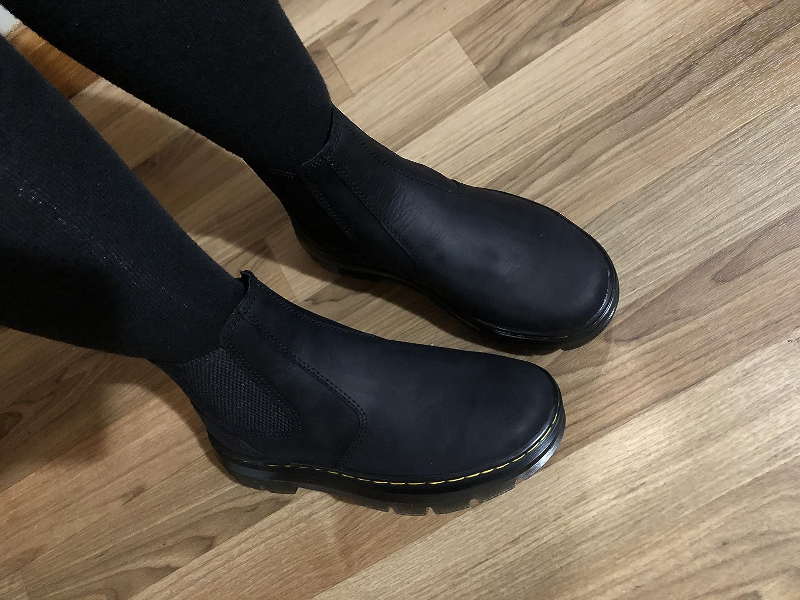Dr. Martens unisex-adult Embury Leather Chelsea Boot customer photo 2