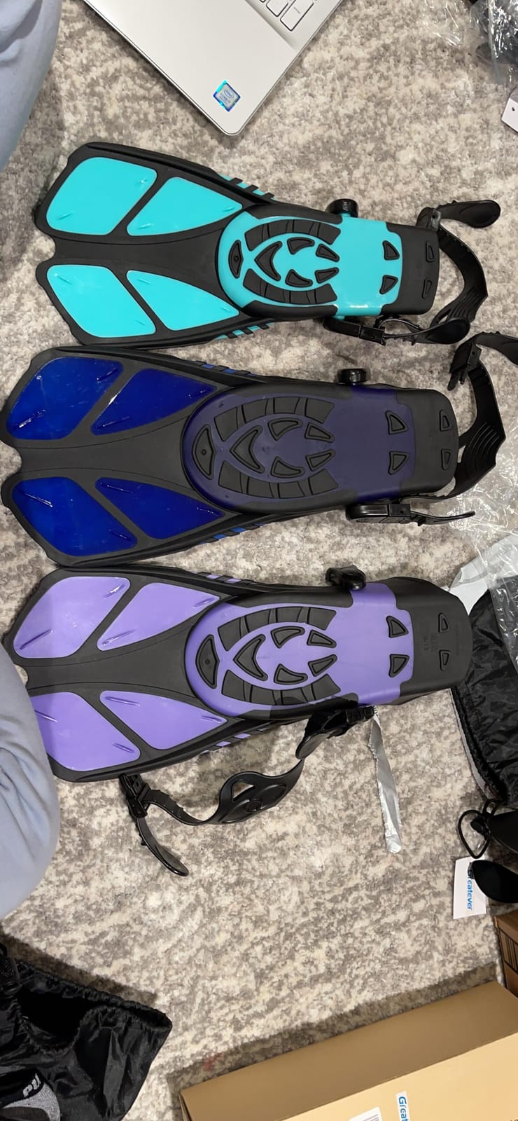 Greatever Snorkel Fins, Travel Size Short Flippers for Snorkel Swim Diving customer photo 1