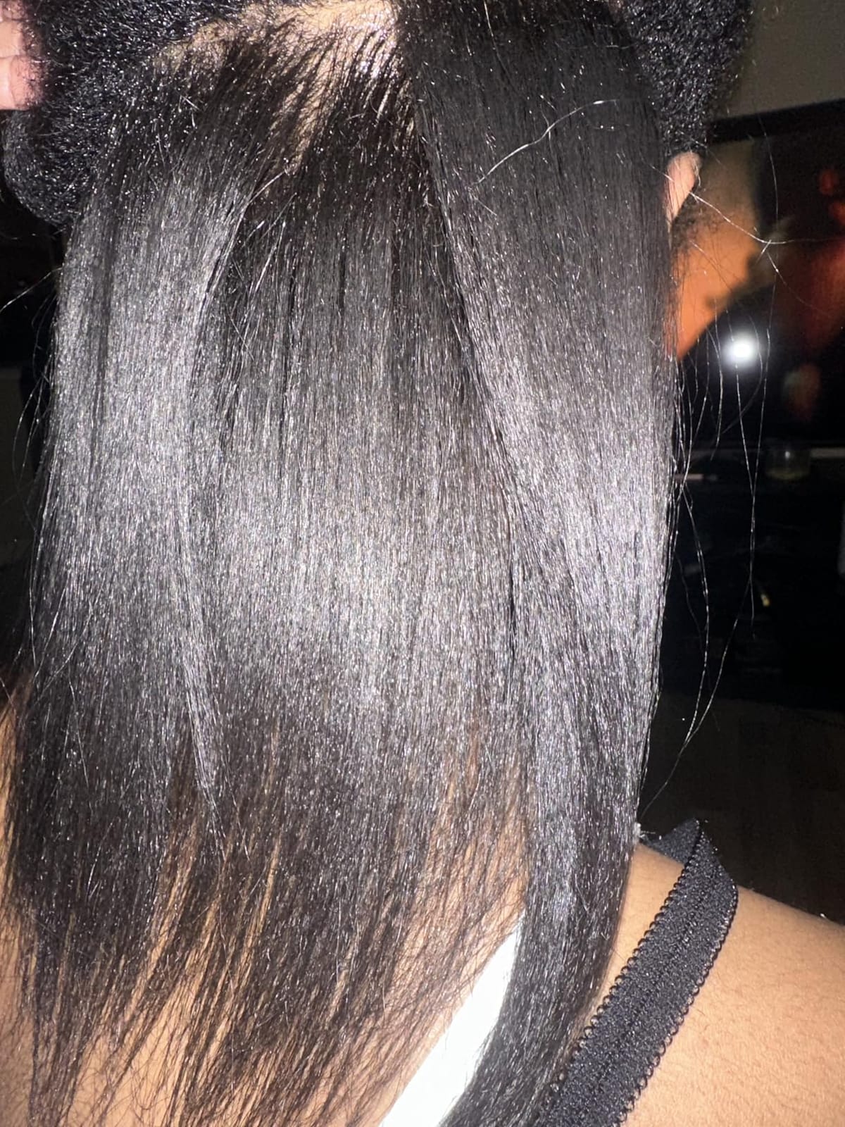 VANESSA PRO Flat Iron Hair Straightener, 100% Pure Titanium Flat Iron for One Pass to Achieve a Sleek Look, Curls Beautifully & Straightens Well - 1 inch customer photo 1