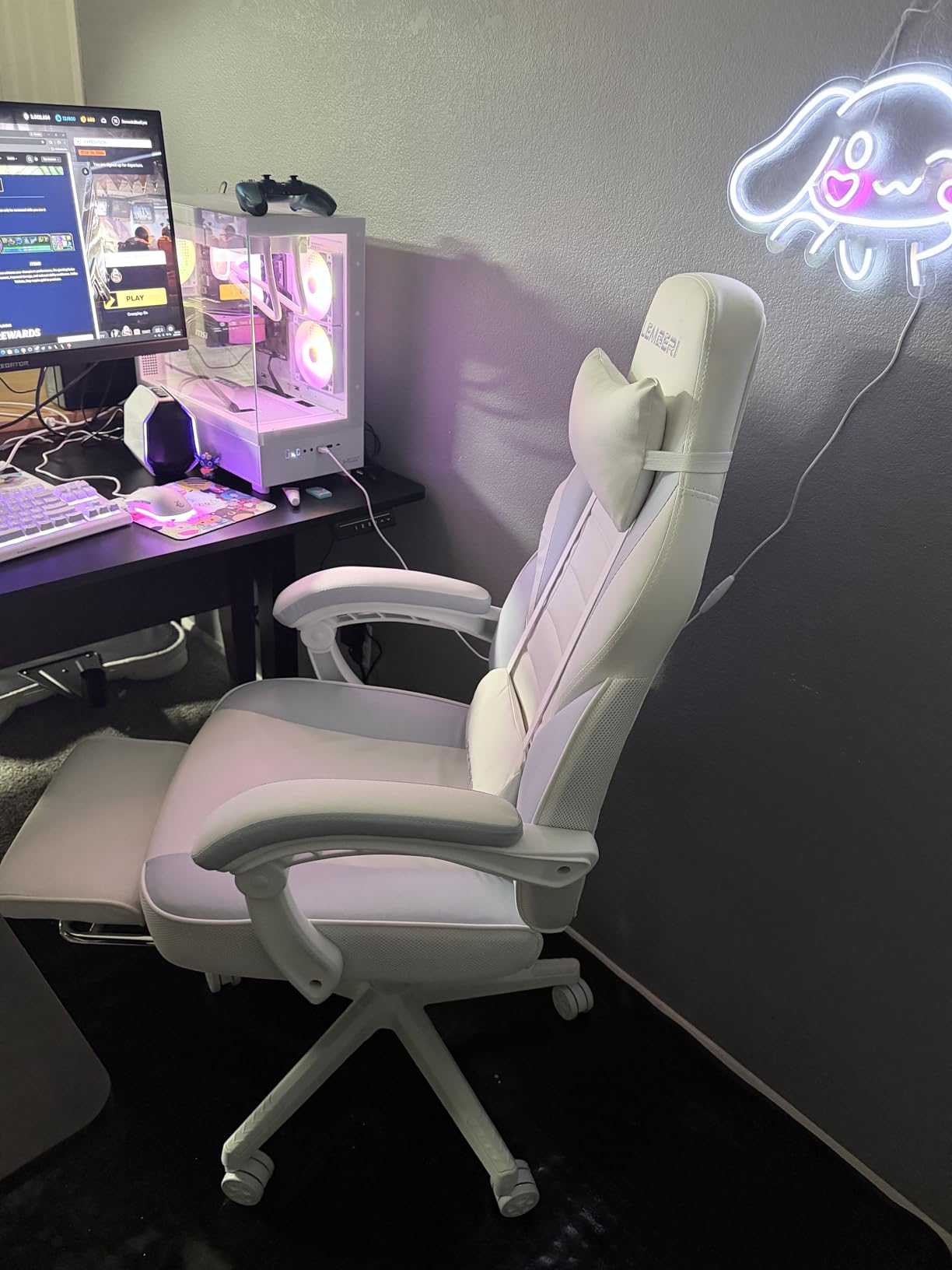 LEMBERI Big and Tall Gaming Chair 400lb Capacity, Heavy-Duty Office Chair with Reinforced Footrest, Wide Seat High Back PC Desk Chair with Linkage Armrests, Thickened Steel Frame, PU Leather, Blue customer photo 1