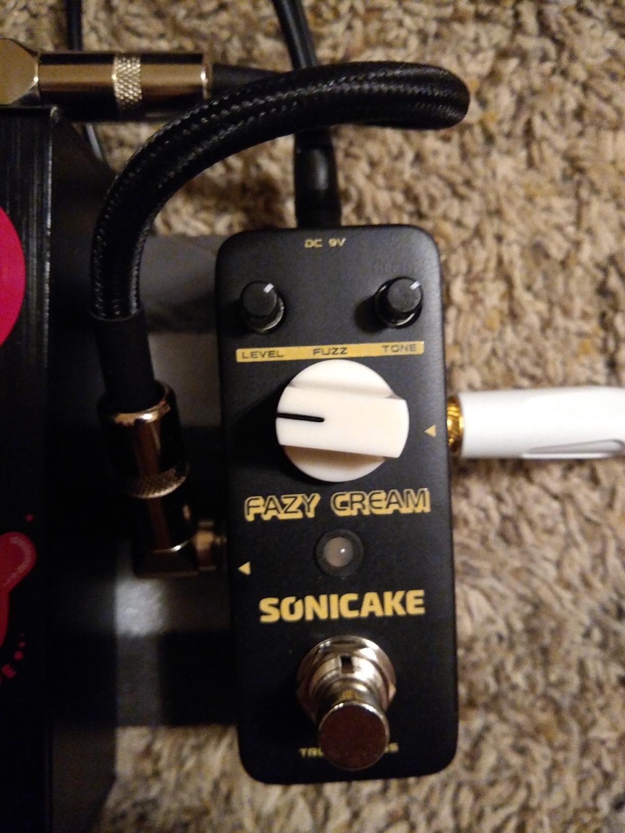 SONICAKE Fuzz Guitar Effect Pedal Fazy Cream Vintage Fuzz Pedal True Bypass customer photo 1