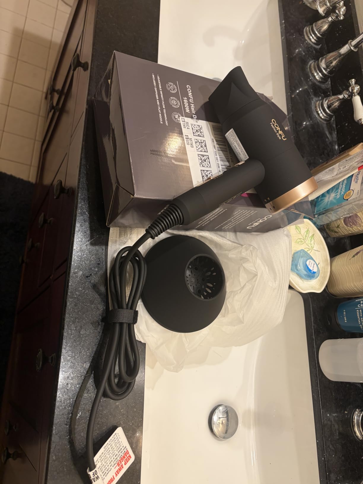 CONFU Ionic Blow Dryer 1600W, Portable Lightweight Fast Drying Negative Ion Hairdryer Blowdryer, 3 Heat Settings & Infinity Speed, with Diffuser and Concentrator Nozzle for Home & Travel customer photo 2