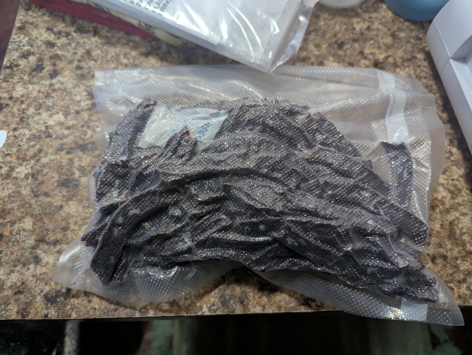 FoodSaver Compact Vacuum Sealer Machine with Airtight Bags and Roll - Ideal for Sous Vide and Airtight Food Storage, White customer photo 2