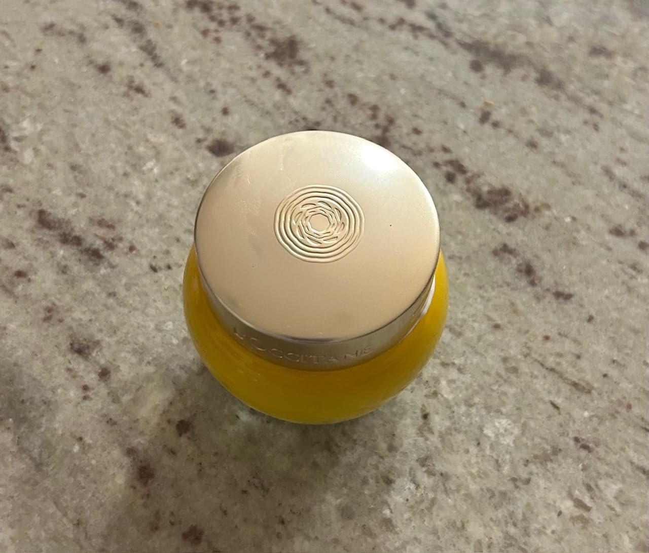 L'OCCITANE Immortelle Divine Anti-Aging Face Cream, Hydrating, 1.7 Fl Oz customer photo 2