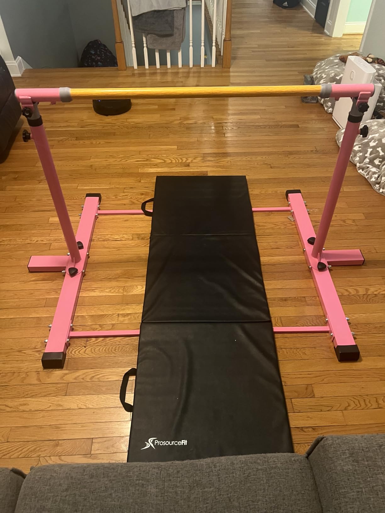 GLANT Gymnastic Kip Bar,Horizontal Bar for Kids Girls Junior,3' to 5' Adjustable Height,Home Gym Equipment,Ideal for Indoor and Home Training,1-4 Levels,300lbs Weight Capacity customer photo 1