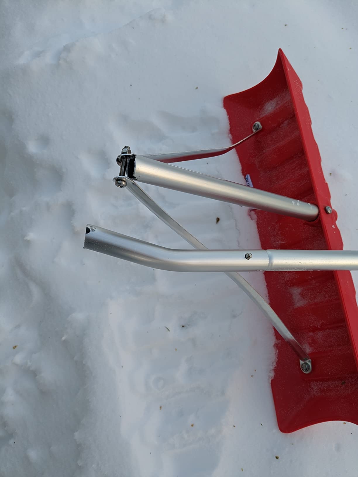 Extreme Max 5600.3262 Poly Roof Rake with 23