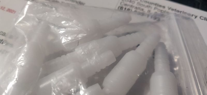 Oxygen Tubing Swivel Connector - 10 PCS Cannula Connectors, Avoid Tube Tangles (Male to Male) customer photo 1
