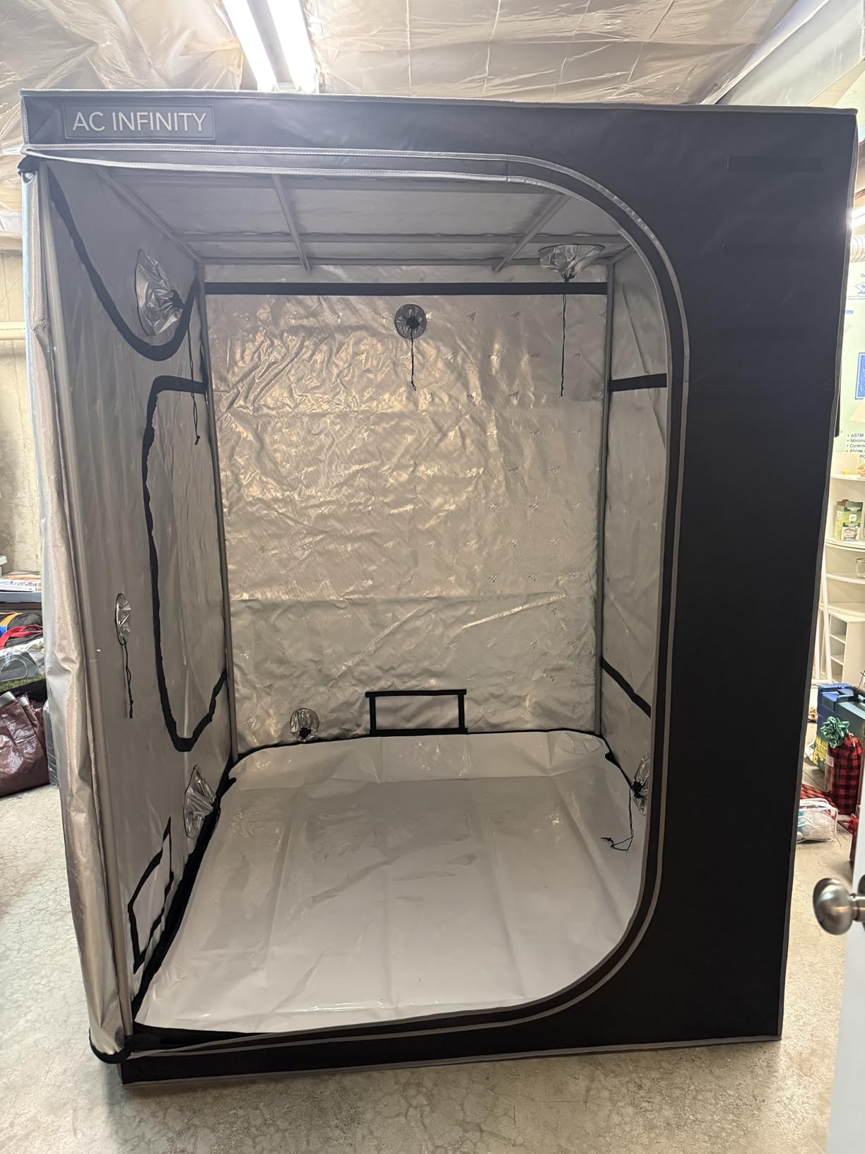 AC Infinity CLOUDLAB 632, Advance Grow Tent 3x2, Thickest Poles & Mylar customer photo 2