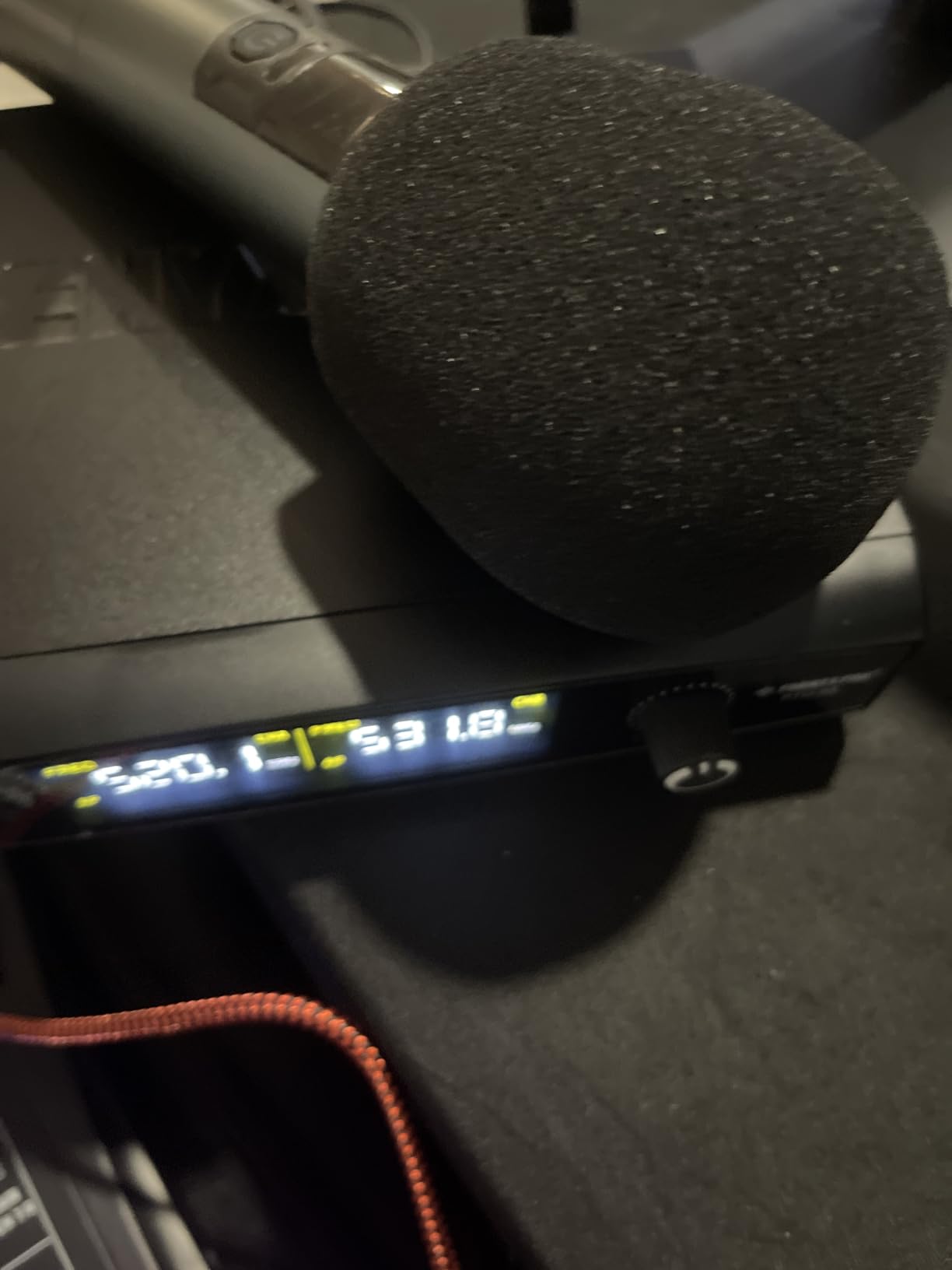 Phenyx Pro Dual UHF Tunable Frequency Wireless Microphone System PTU-52-2H | 2 Metal Mics, 2 x 30 Frequencies, 200 ft Range, Live Vocals, Karaoke, Church Services, Singing, Wedding, DJ Events customer photo 1