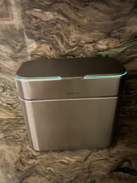 simplehuman Compost Caddy, Detachable and Countertop Bin, 4 Liter / 1.06 Gallon, Brushed Stainless Steel customer photo 2