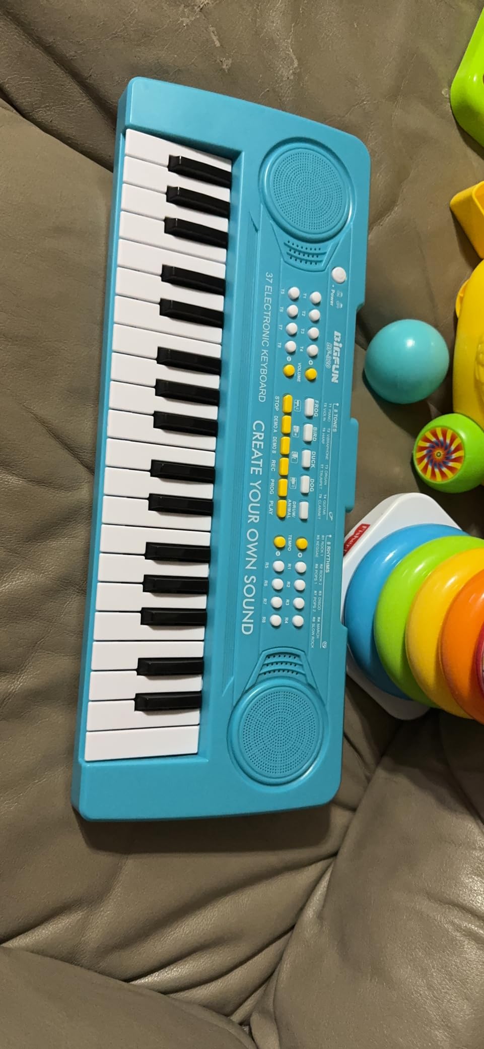 Keyboard Piano for Kids, BIGFUN 37 Keys Toddler Piano Instrument Toy, Blue customer photo 2