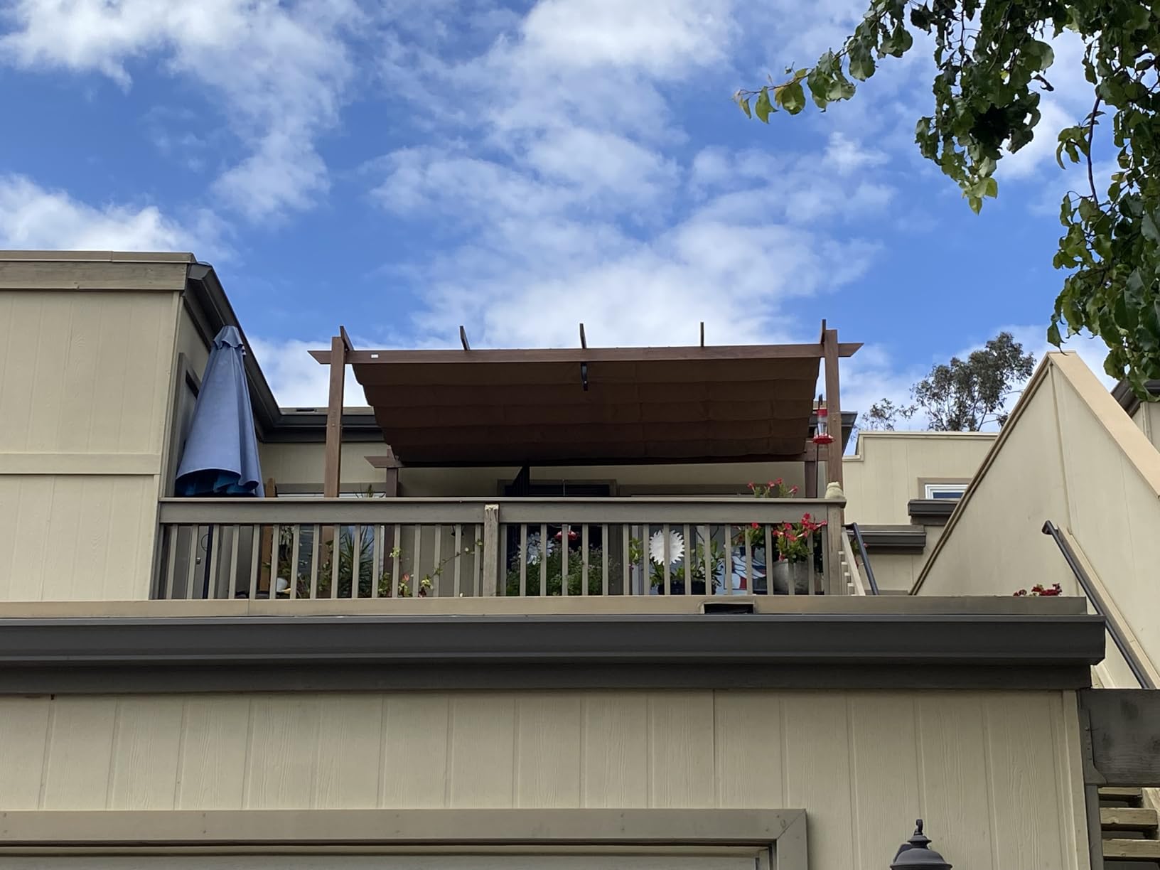 Domi Outdoor Living 10’ X 10’ Outdoor Retractable Pergola with Weather-Resistant Canopy Aluminum Garden Pergola Patio Grill Gazebo for Courtyard customer photo 2