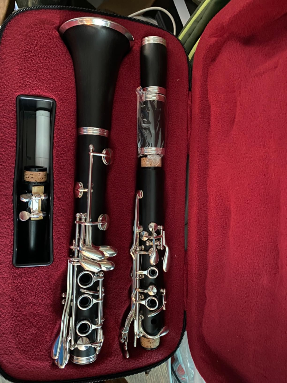 Bb Clarinet Kit for Beginners Students, 17-Key French System with 2 Barrels customer photo 1