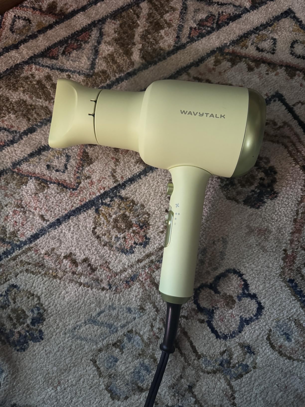 Wavytalk Blown Away Ionic Hair Dryer with Diffuser for Curly Hair customer photo 1