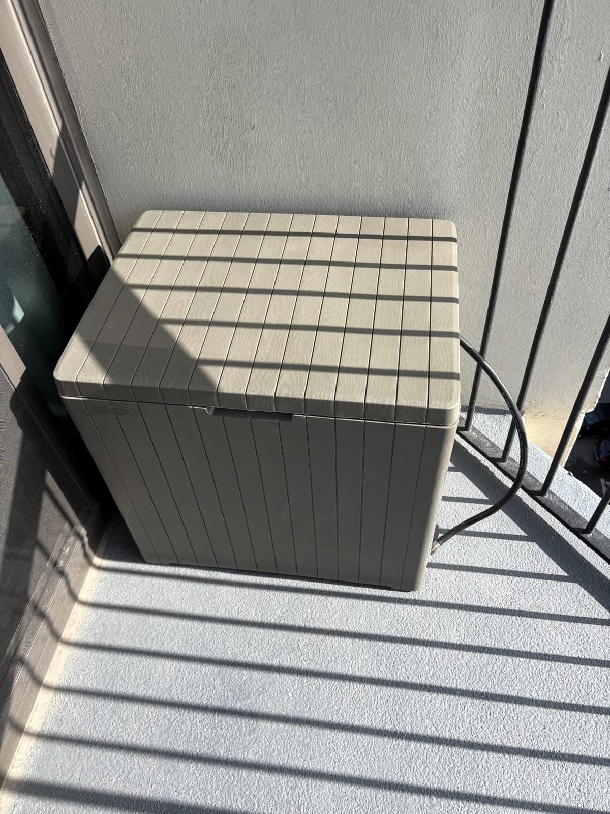 Keter City 30 Gal Outdoor Storage Box and Patio Side Table customer photo 1