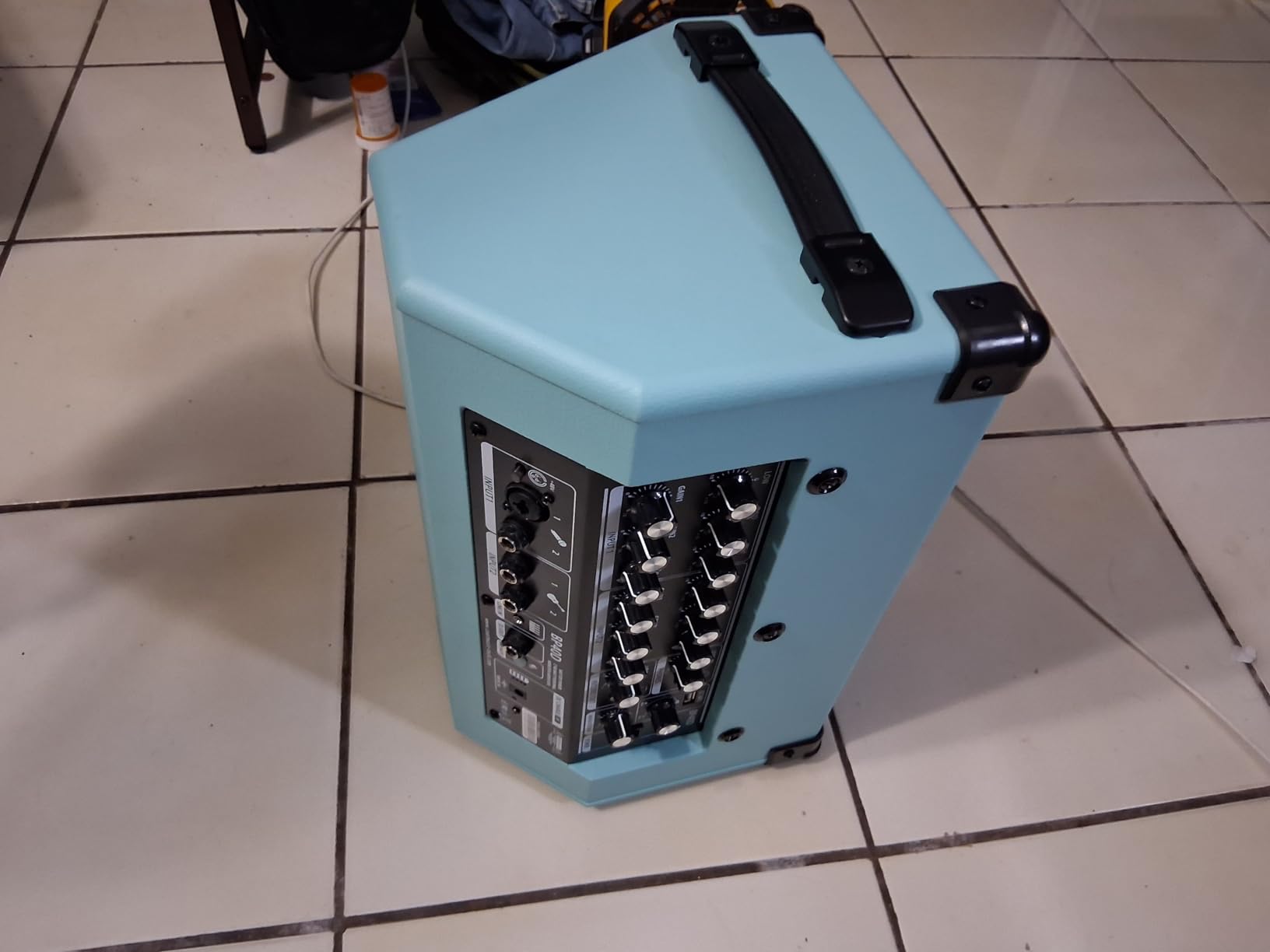 Coolmusic BP40D Powered Acoustic Guitar Amplifier- Portable Bluetooth Speaker 80W W/Battery with Reverb Chorus Delay Effect, 6 Inputs,3 Band EQ, Blue customer photo 2